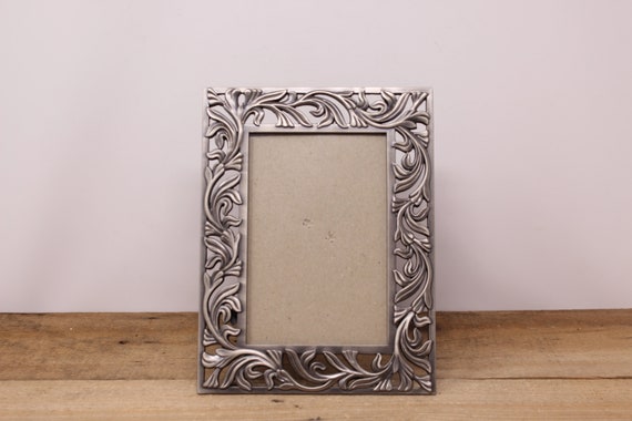 Pewter picture frame deals