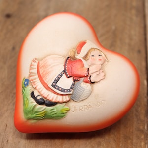 Anri Box - Etsy