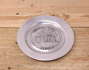 WILTON ARLE ヴィンテージ PEWTER プレート Vintage Wilton Pewter Plate: Seal of the United States