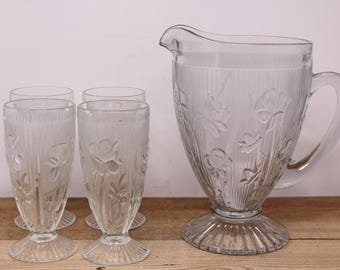 Antique Jeannette - Clear Iris & Herringbone Pattern - 56 Oz