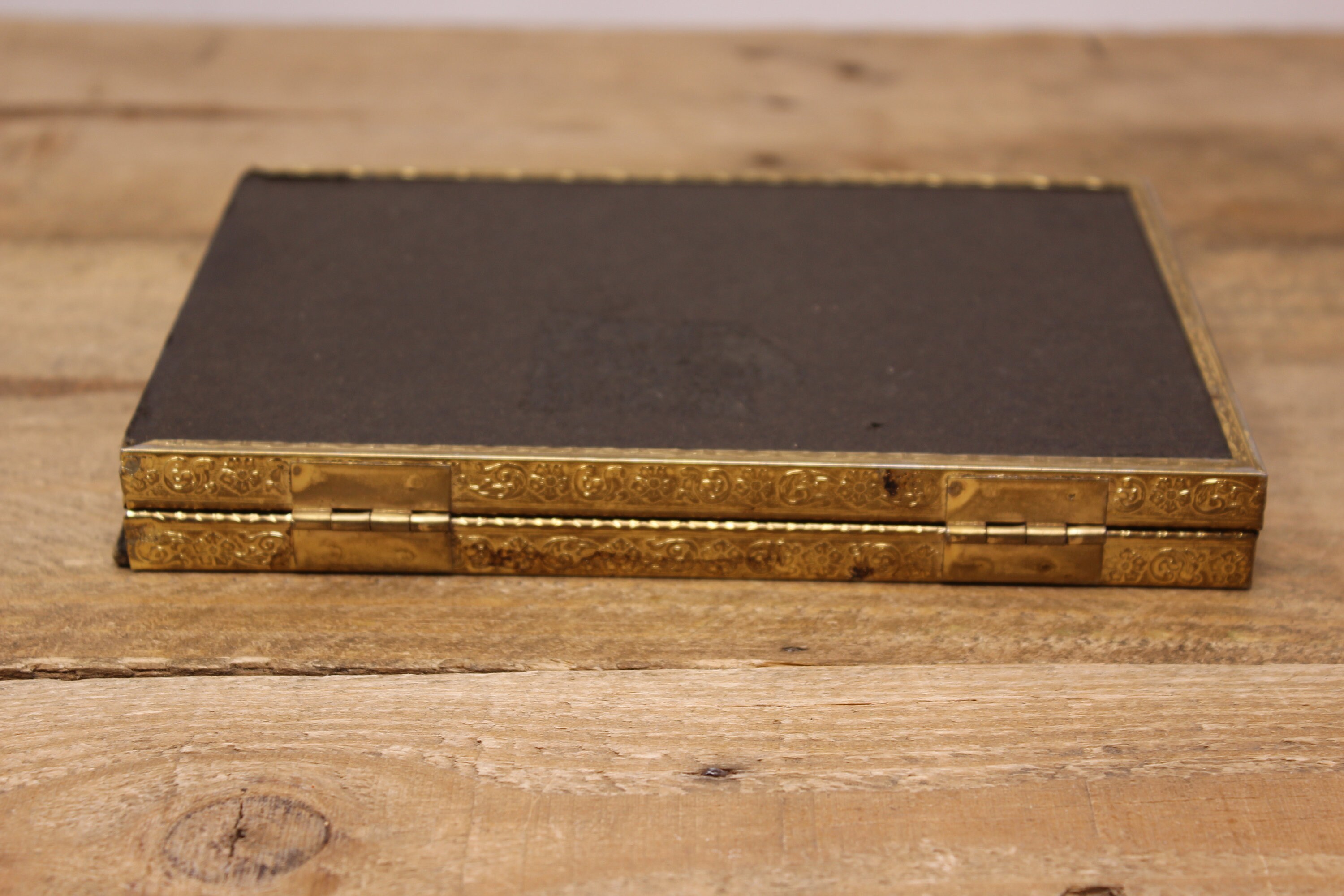 Vintage Gold Tone Hinged Double Picture Frame - 5" X 7" - Etsy