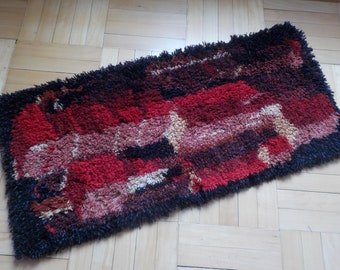 Scandinavian Wool Rya Rug Abstract Pattern