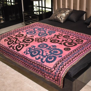 Vintage Tagesdecke, lila Wandbehang Dekor 5,5 x 4,4 ft. handgemachte Bettwäsche, Seidentextil, Wohndekor Textil, Suzani Kunst