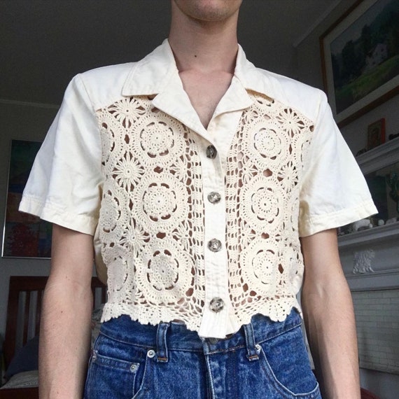 vintage 1990s pastel yellow crochet front shirt sl