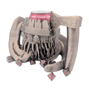 Mímico - Torre de dados con soporte para latas