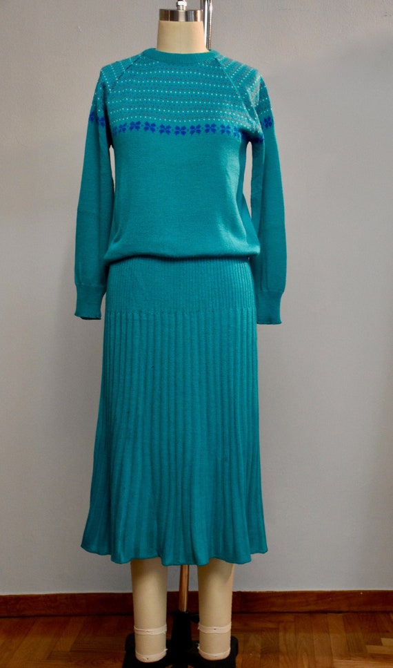 Vintage Italian knit skirt and sweater set - image 1