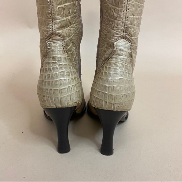 vintage foundry main croc embossed leather boot