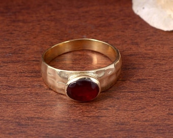 Garnet ring, garnet jewelry, garnet, birthstone ring, gemstone ring, vintage ring, gift for her, stacking ring, red garnet, garnet gold ring
