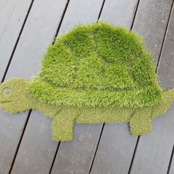 The Little Turtle | Synthetic Grass Door Mat | Rug | Wall Art Decor