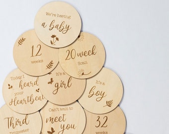 Wooden Pregnancy Milestone Disc Set - 20 Different Discs - For Pregnancy Milestone & Moments To Share With Family and Friends