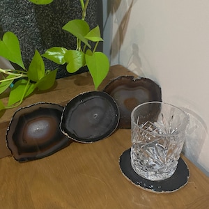 Natural polished Agate slice drink coasters, home decor, office decoration or unique gift - set of 4