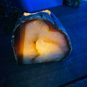 Natural Agate tea light Candle Holder (natural stone / crystal), home decor or unique gift