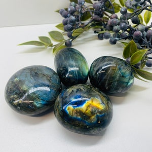 Labradorite, tumbled - large
