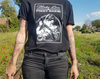 Make Love Fight Nazis dames T-shirt