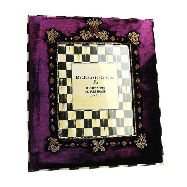 MacKenzie Childs AMAZING HIGHBANKS VELOUR Deep Purple Frame Dies ist ein großer Rahmen mit courtly Check Theme. Tolle Geschenk passen 8" x 10" Bild