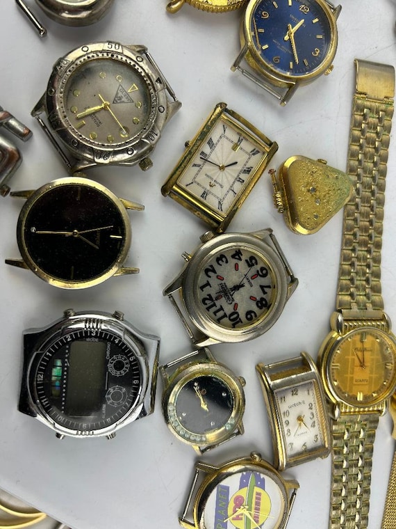 Lot Of 50 Mostly Working Vintage Watches Only Few… - image 8
