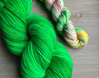 Galentine Valentine Emerald City sock set yarn  sock fingering Hand dyed yarn Gypsysoulfibers