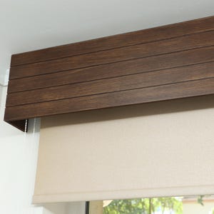 Raamafsluiting, kroonlijst, profielkast - gefineerde MDF EIKEN Mod. 105, plafondmontage en vele kleurenafwerkingen
