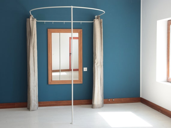 green emerald velvet dress Collapsible Fitting Room VH-03-NT | natural color main image 1