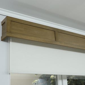 Raamafsluiting, kroonlijst, profielkast - gefineerde MDF EIKEN Mod. 110, wandmontage en vele kleurenafwerkingen
