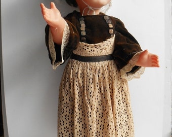 Grande Poupée Vintage Nolwenn 67cm – Yeux Dormeurs – Bretonne – Sans Marque