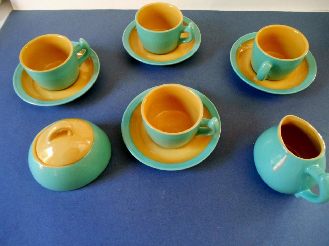 Service Art Déco de 4 Tasses et 2 Pots