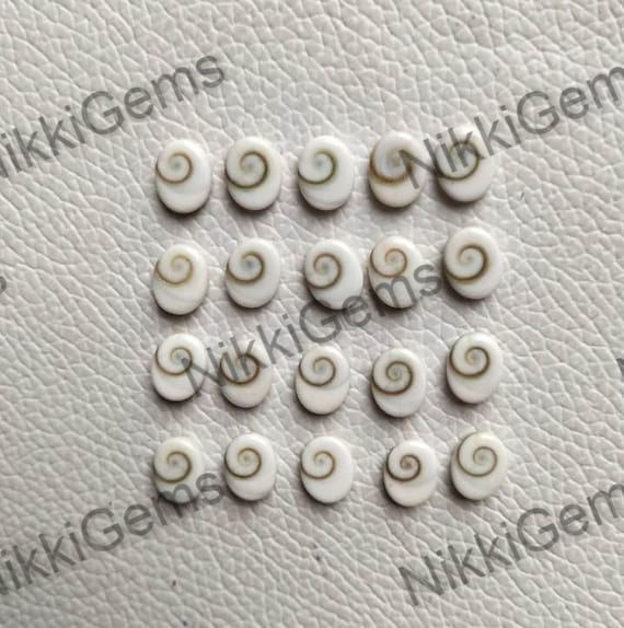 Natural Shiva Eye Cabochon: Oval Gemstone (6x8 mm)