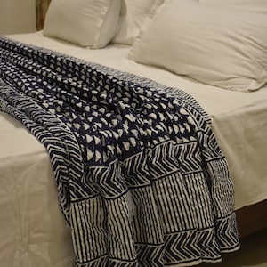 Black & White Indian Hand Block Kantha Quilt, Reversible Cotton Bed/Sofa Kantha Throw, Cotton Quilted Kantha Bedspread Blanket Coverlet