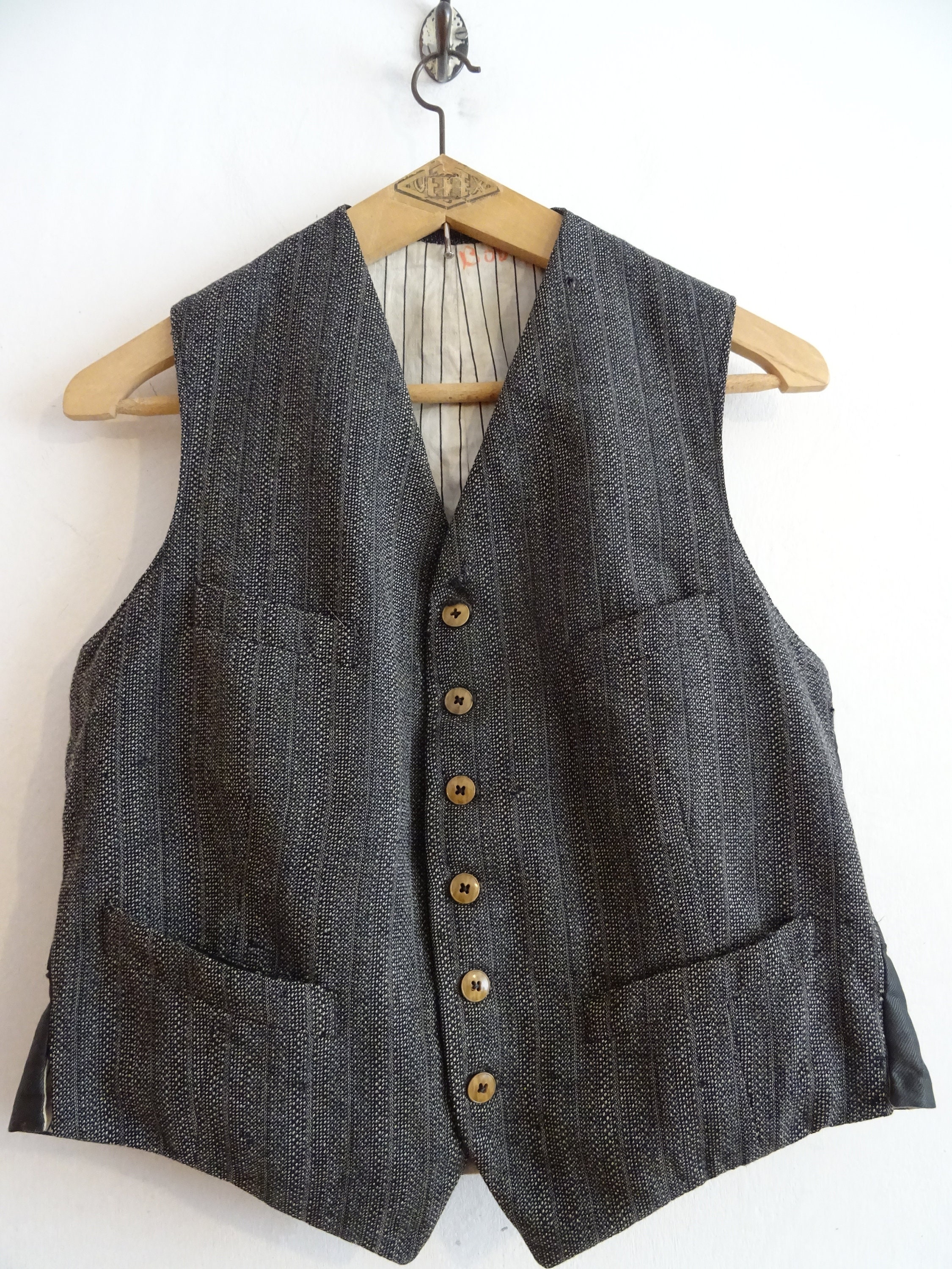 Vintage French Waistcoat 1930s 40s Vest Wool Tweedy Striped Gents Hobo Buckle Back Cinch Chore Workwear - Etsy Vintage French Waistcoat 1930s 40s Vest Wool Tweedy Striped Gents Hobo Buckle Back Cinch Chore Workwear - Etsy