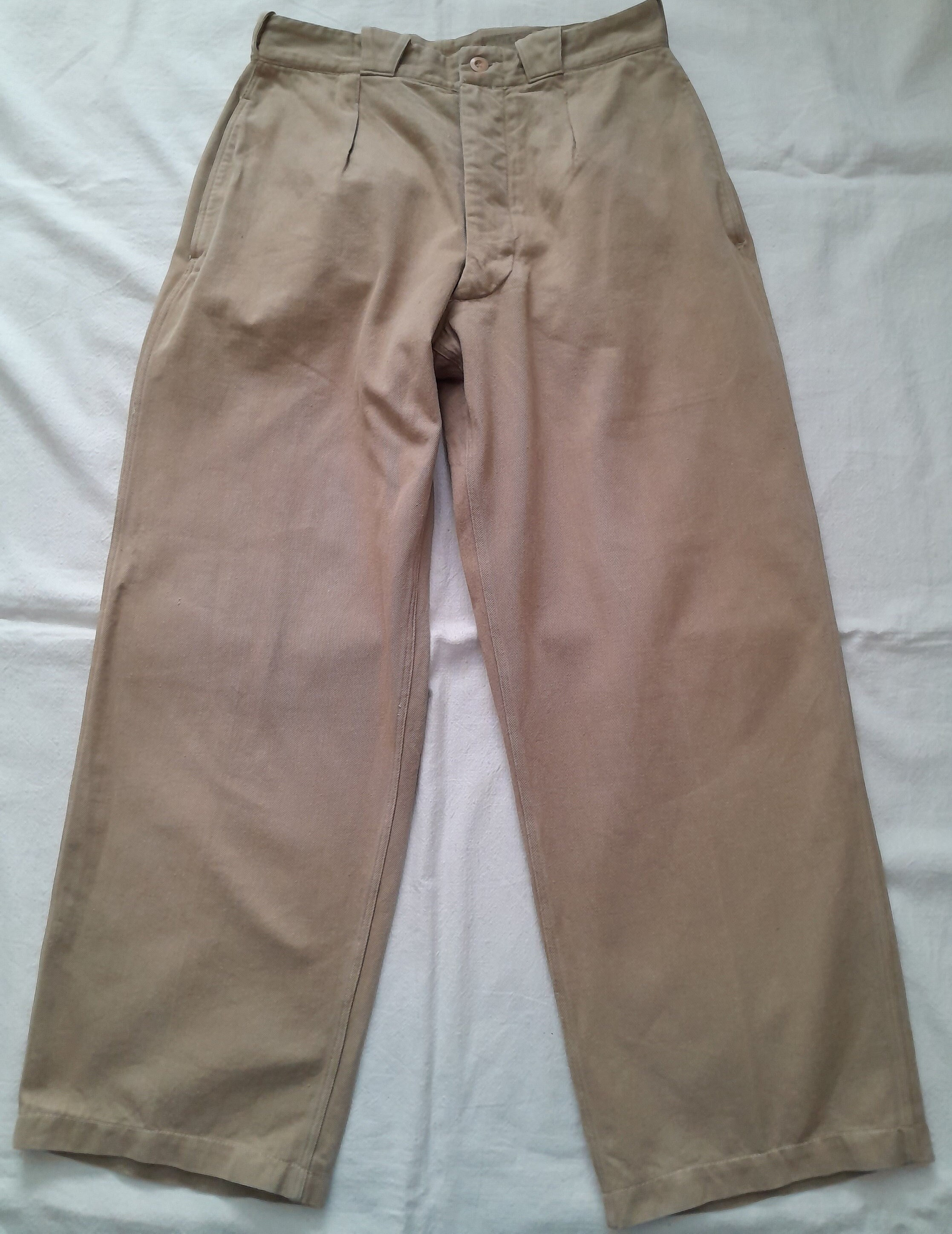 Vintage French Chinos Chore Pants M-52 Army Algerian Era Vintage French Chinos Chore Pants M-52 Army Algerian Era