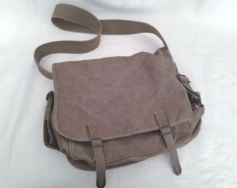 個人装備 French Army Canvas Shoulder Bag 1950s 個人装備 French Army Canvas Shoulder Bag 1950s French Army Canvas