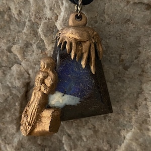 Boulder Opal Winter scene