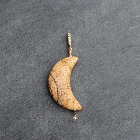 Crescent moon pendant 14k - Gem Crescent moon pendant 14k - Gem