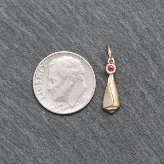 14k Gold + Ruby Seashell Charm - image 3