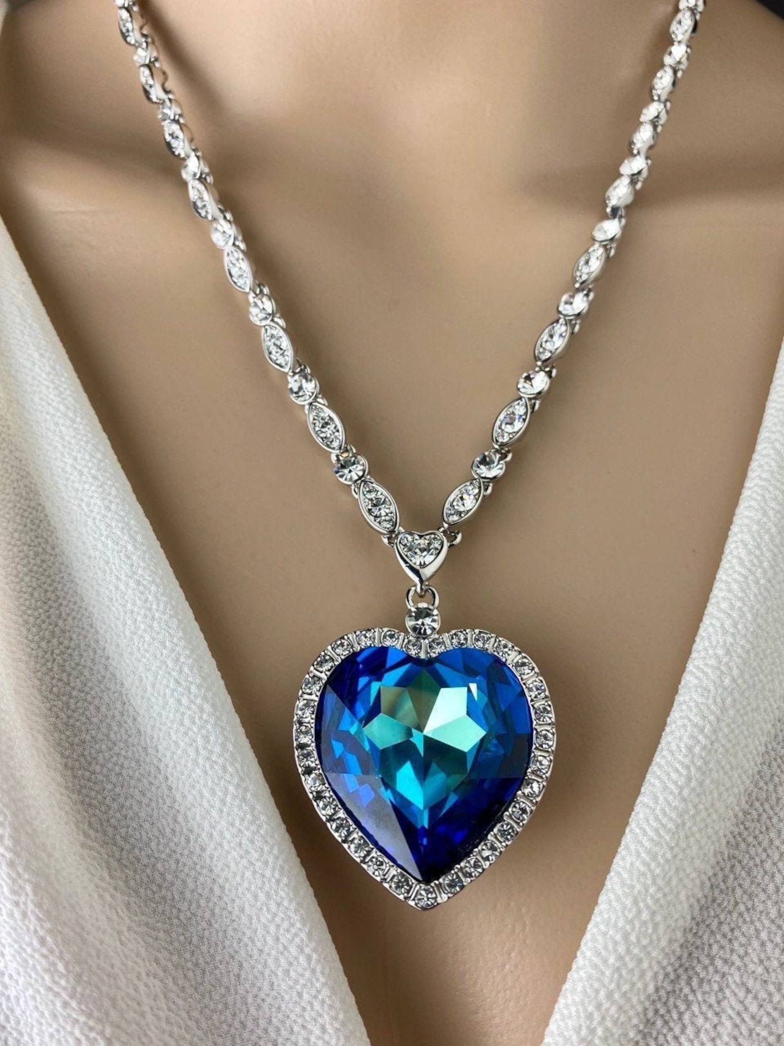 Titanic Necklace Heart of the Ocean Necklace Gift for Women Etsy