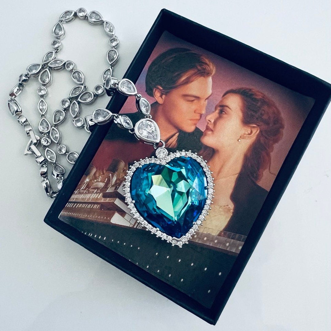 Titanic Necklace 90s Heart of the Ocean Gift for Women - Etsy