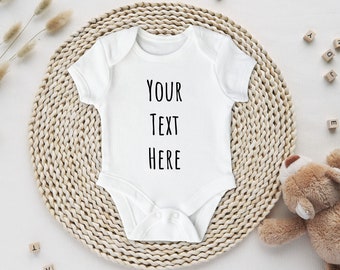Personalised Baby Grow (Announcement/Reveal, Baby Shower Present or New Arrival Gift) Unisex 100% White Cotton Free P&P.
