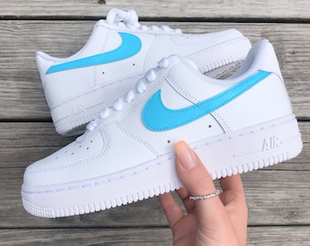 CUSTOM AIR FORCE 1s