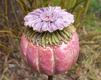 Blütenknospe, Keramik Gartenschmuck, Mohn Beetstecker, frostfest, Geschenk, Unikat