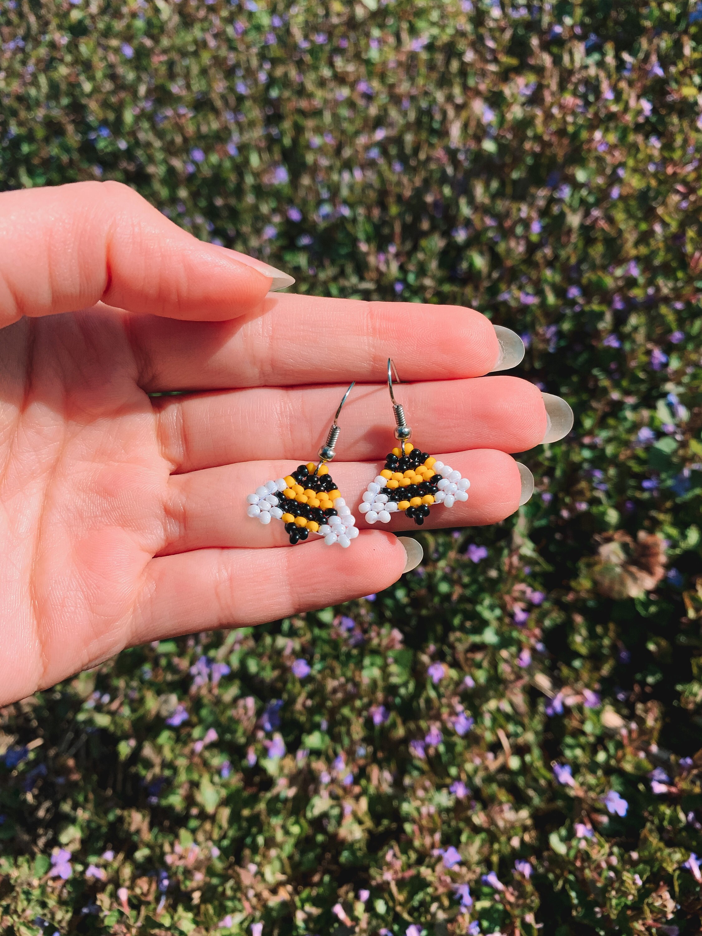 ハンドメイドぺり DIY Kit Funny Tiny Beaded Bee Earrings, Cute Hippie Boho