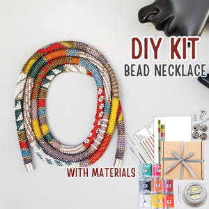 DIY KIT Boho Hippie Patchwork Halskette, Perlen Häkelseil Muster, Bastelset Schmuckherstellung, DIY Herbst Herbst lange Saatperlen Lariat