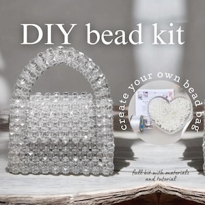 DIY Handtasje met Kristallen Kralen - Knutselpakket voor een Witte Handtas, Handtasje voor een Handtasje met Handleiding, Stijlvol Accessoiresetje voor Dames - Knutselpakket, Jubileumcadeau