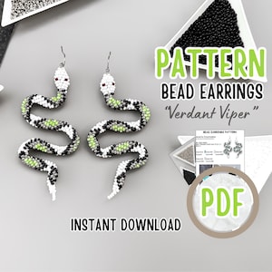 Puede incluir: Un patrón PDF para pendientes de cuentas con forma de serpiente, llamado "Verdant Viper". Los pendientes son blancos, negros y verdes. El patrón está disponible para descarga instantánea.