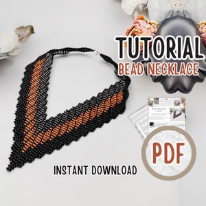Könnte beinhalten: Eine Halskette aus schwarzen und orangefarbenen Perlen mit Zickzackmuster. Das Bild zeigt den Text "Tutorial Bead Necklace" und "Instant Download" sowie ein PDF-Symbol.
