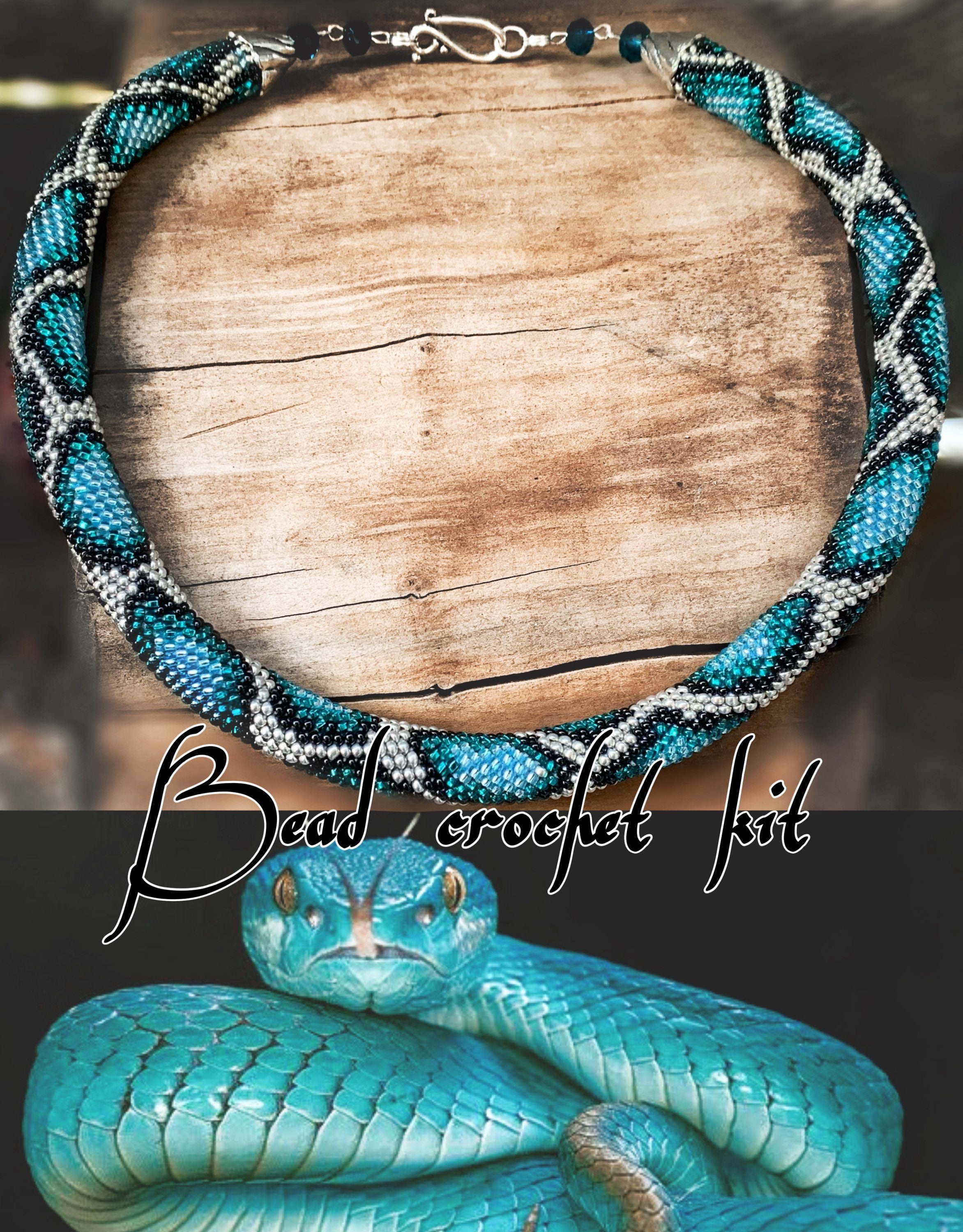 ビーズクロッシェの青い蛇のネックレスとブレスレットを作るキット