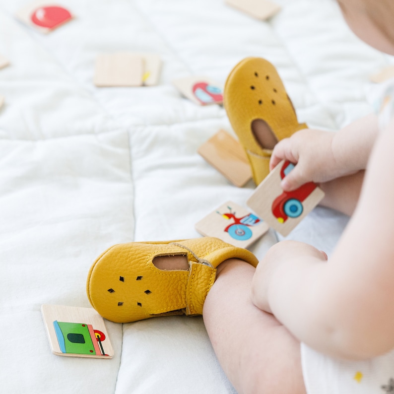 Mocassins bébé, Chaussures bébé en cuir italien, Prénom personnalisé, Cadeau nouveau-né, Nourrisson, Chaussons souples pour tout-petits, Garçons Filles Krabbelschuhe image 2