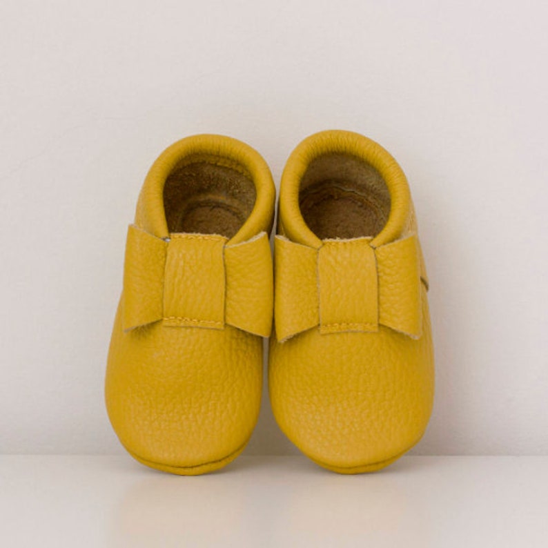 infant moccasins girl