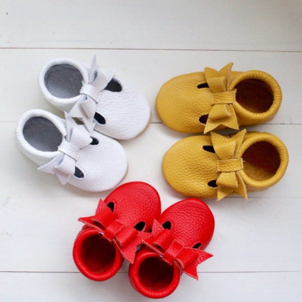 T-strap bow baby shoes, Baby shoes, Italian leather, newborn ,infant, toddler, Walker, Crib baby shoes, girls moccasins, Krabbelschuhe