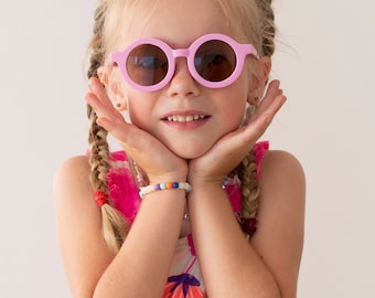 Étui pour bébé + lunettes de soleil avec prénom personnalisé, enfants, tout-petits, étui en cuir, lunettes de soleil pour garçons, lunettes UV pour bébé, protection SPF UF neutre sexiste