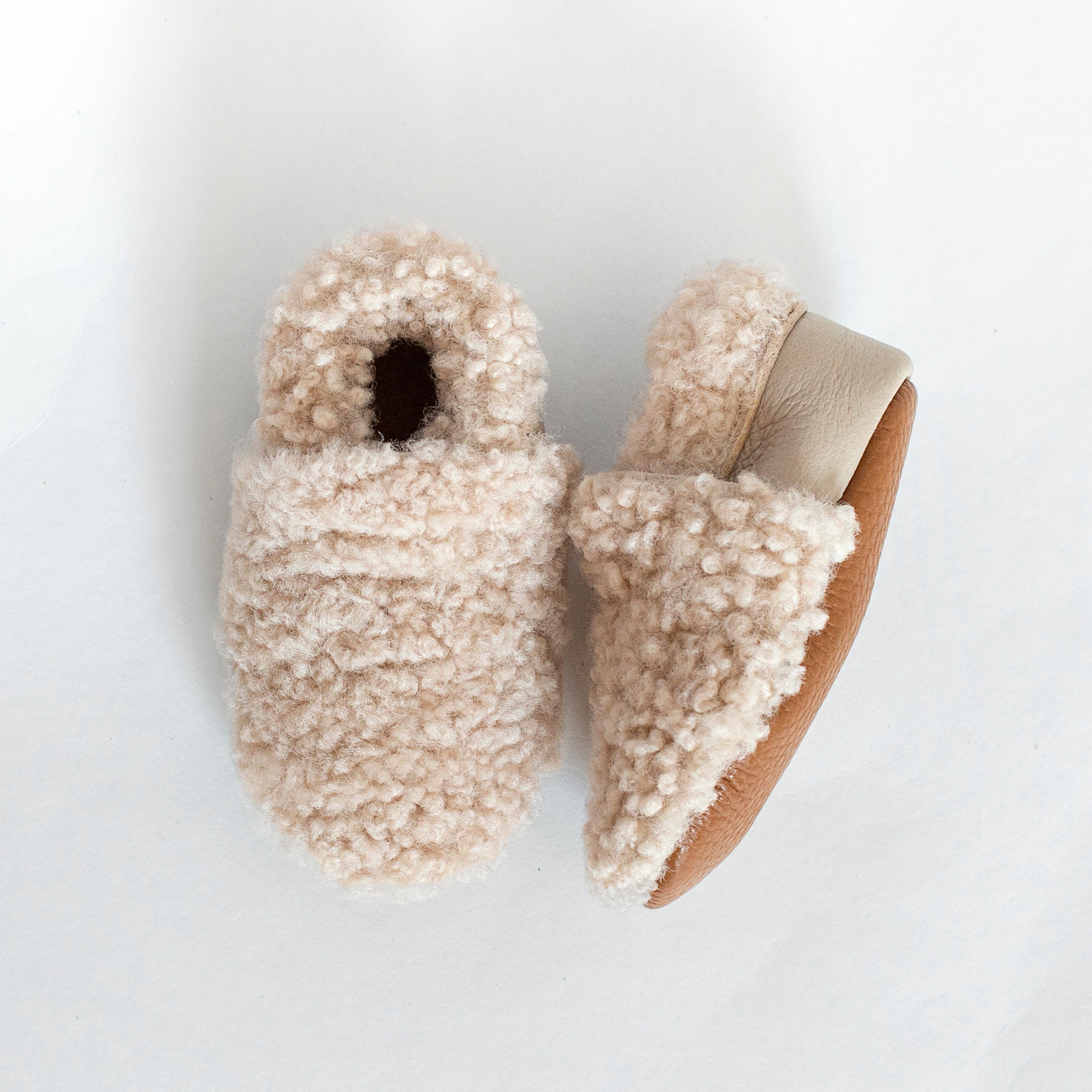Unisex store baby shoes